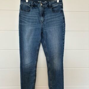 Old Navy Women's Skinny Jeans in Blue